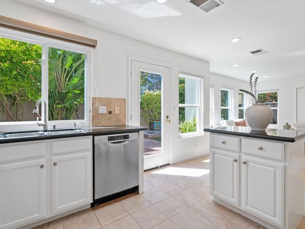 4261 Verdigris Circle, San Jose CA 95134