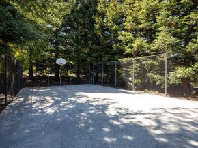 13456 Mandoli Drive, Los Altos Hills CA 94022