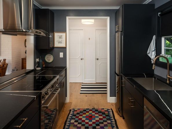 445 Oak Grove Avenue 4, Menlo Park CA 94025