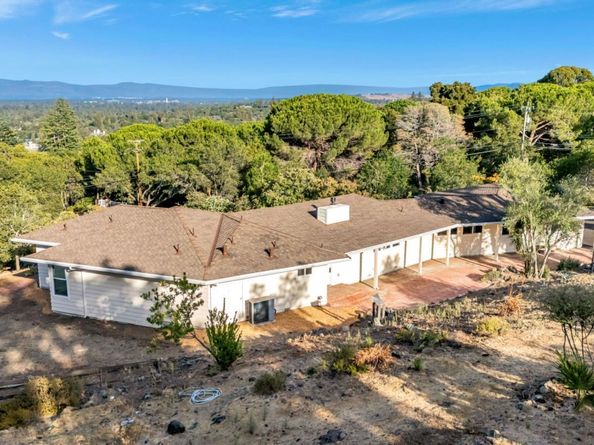 510 Woodside Drive, Woodside CA 94062
