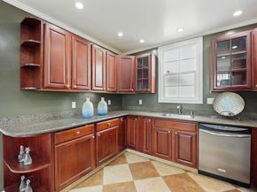 138 W Market Street, Daly City CA 94014
