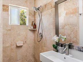 100 Highland Oaks Drive, Los Gatos CA 95032