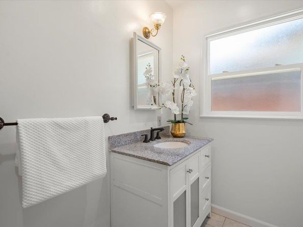 3888 Magnolia Drive, Palo Alto CA 94306