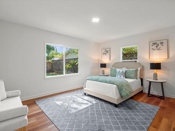 3888 Magnolia Drive, Palo Alto CA 94306