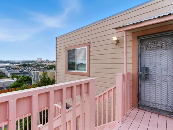 157 Station Avenue, Daly City CA 94014