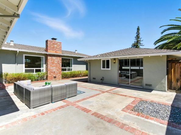 2020 Helena Way, Redwood City CA 94061