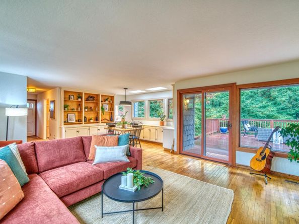 9013 Rhodes Avenue, Aptos CA 95003