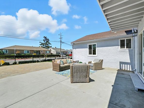 1504 York Avenue, San Mateo CA 94401