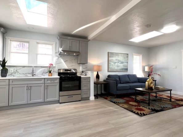 1729 28th Avenue, Oakland CA 94601