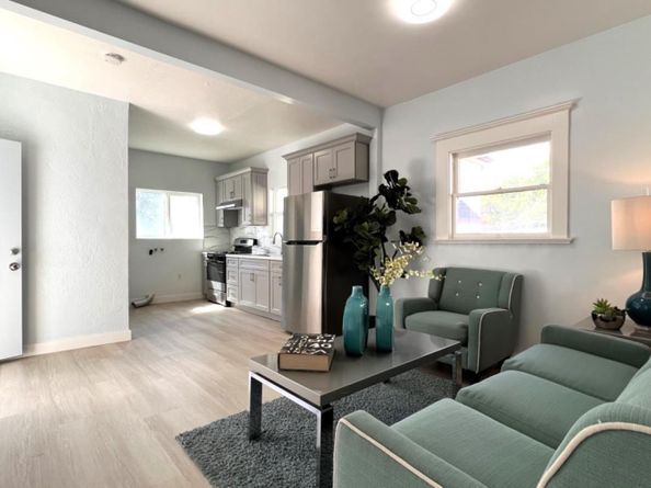 1729 28th Avenue, Oakland CA 94601