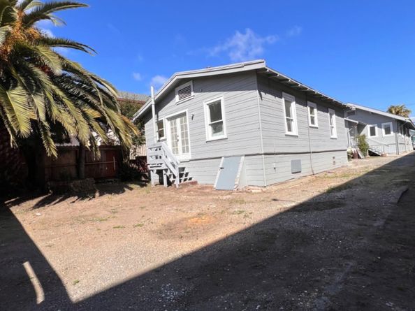 1729 28th Avenue, Oakland CA 94601