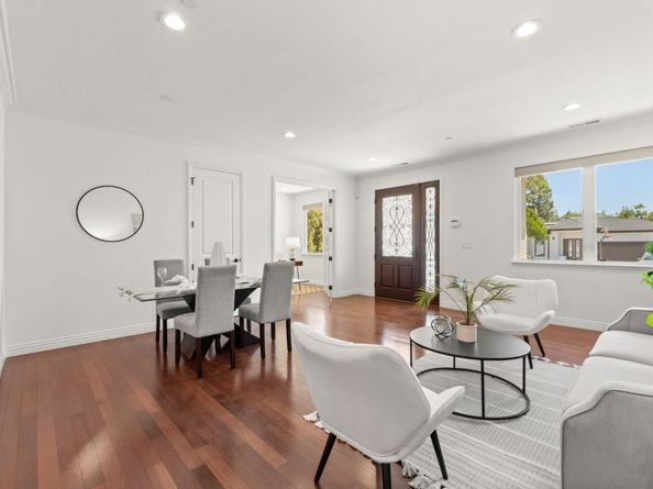 891 E Estates Drive, Cupertino CA 95014