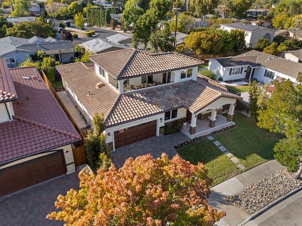 891 E Estates Drive, Cupertino CA 95014
