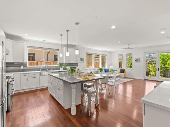 891 E Estates Drive, Cupertino CA 95014