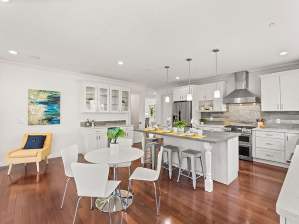 891 E Estates Drive, Cupertino CA 95014