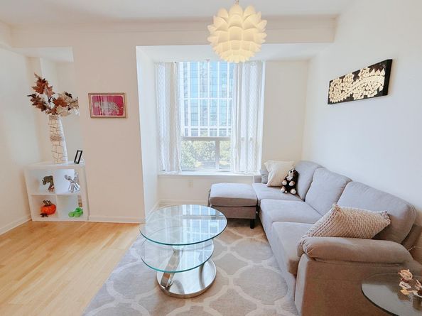 400 Beale Street 1102, San Francisco CA 94105