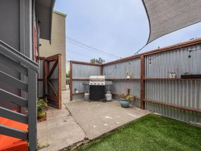 4211 Martin Luther King Jr Way, Oakland CA 94609