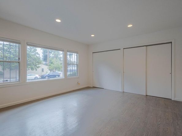 4211 Martin Luther King Jr Way, Oakland CA 94609