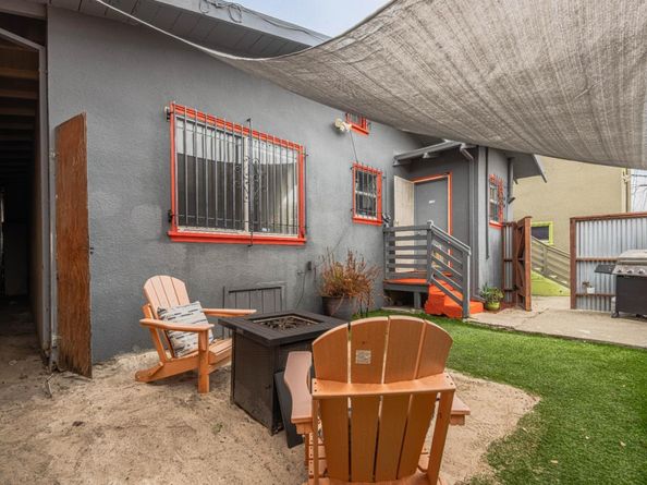 4211 Martin Luther King Jr Way, Oakland CA 94609