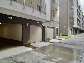 338 Llano De Los Robles Avenue 3, San Jose CA 95136