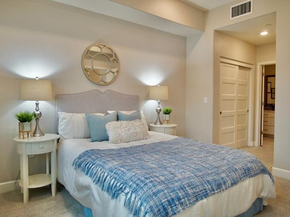 338 Llano De Los Robles Avenue 3, San Jose CA 95136
