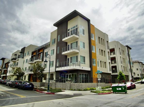 338 Llano De Los Robles Avenue 3, San Jose CA 95136