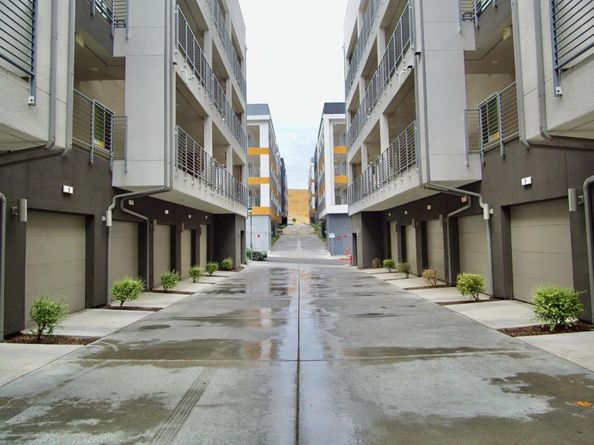 338 Llano De Los Robles Avenue 3, San Jose CA 95136