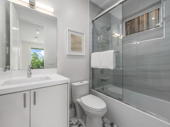 21 Highland Avenue, San Carlos CA 94070