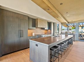 1122 W Cliff Drive, Santa Cruz CA 95060