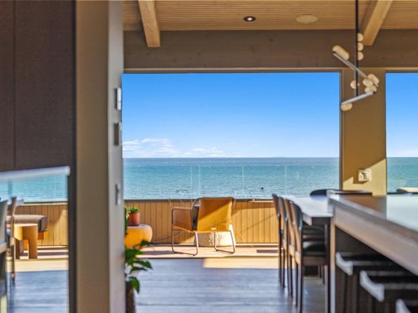 1122 W Cliff Drive, Santa Cruz CA 95060