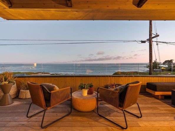 1122 W Cliff Drive, Santa Cruz CA 95060