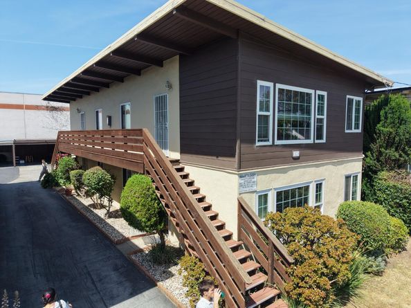1120 Elmer Street, Belmont CA 94002