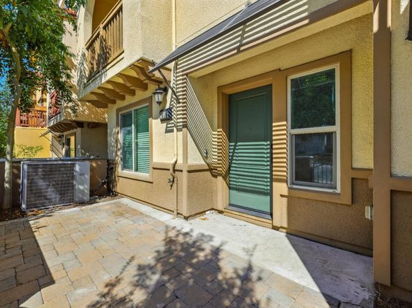 316 N Fair Oaks Avenue, Sunnyvale CA 94085
