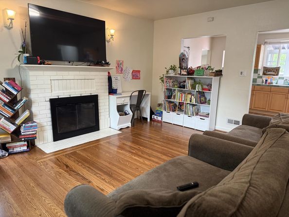 310 Oak Avenue, Redwood City CA 94061
