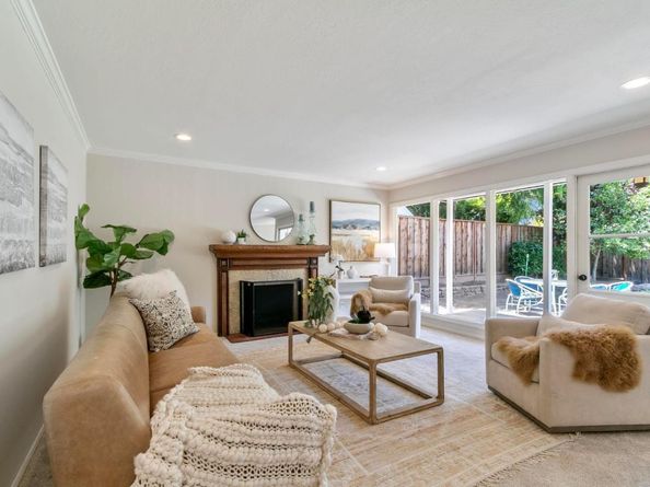 2766 Massachusetts Avenue, Redwood City CA 94061