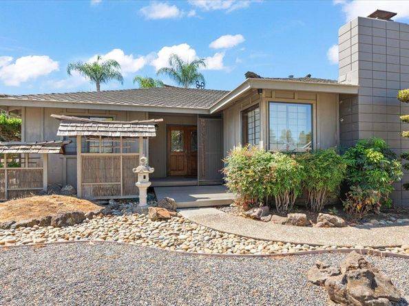 1440 Quartz Way, San Jose CA 95118