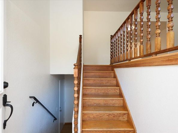 16 Malavear Court, Pacifica CA 94044