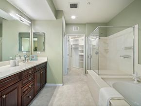 49002 Cinnamon Fern Common 402, Fremont CA 94539