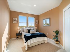 49002 Cinnamon Fern Common 402, Fremont CA 94539