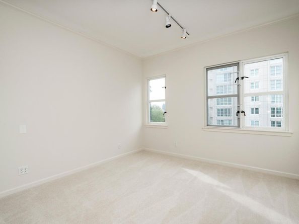 1 Baldwin Avenue 517, San Mateo CA 94401