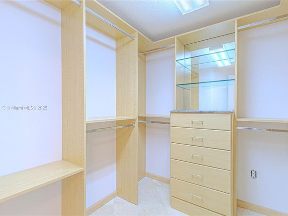 6051 N Ocean Dr 704, Hollywood FL 33019