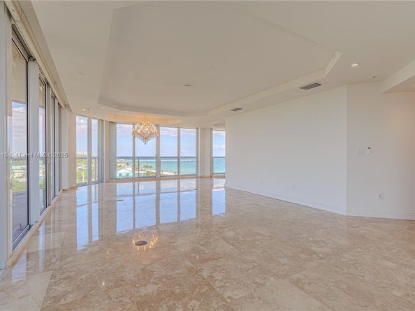 6051 N Ocean Dr 704, Hollywood FL 33019