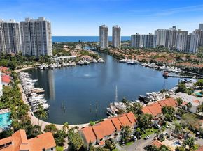 21248 Harbor Way 24324, Aventura FL 33180