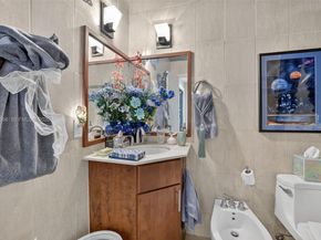 21248 Harbor Way 24324, Aventura FL 33180