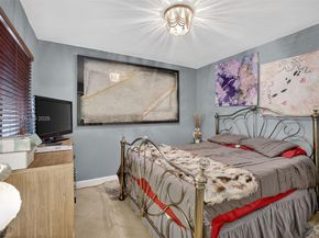 21248 Harbor Way 24324, Aventura FL 33180