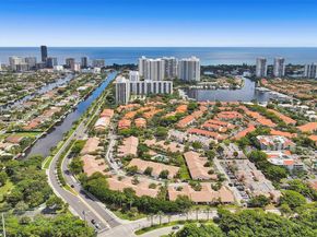 21248 Harbor Way 24324, Aventura FL 33180