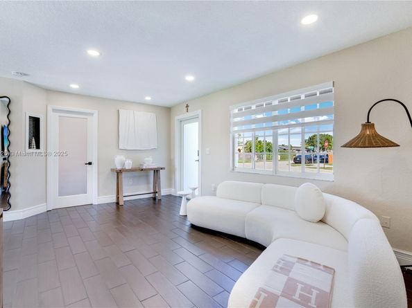 12030 SW 190th Ter, Miami FL 33177