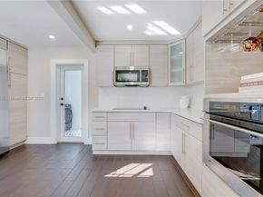 12030 SW 190th Ter, Miami FL 33177