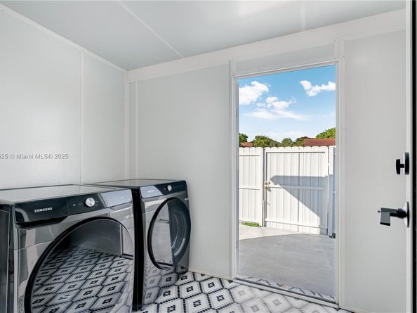 12030 SW 190th Ter, Miami FL 33177