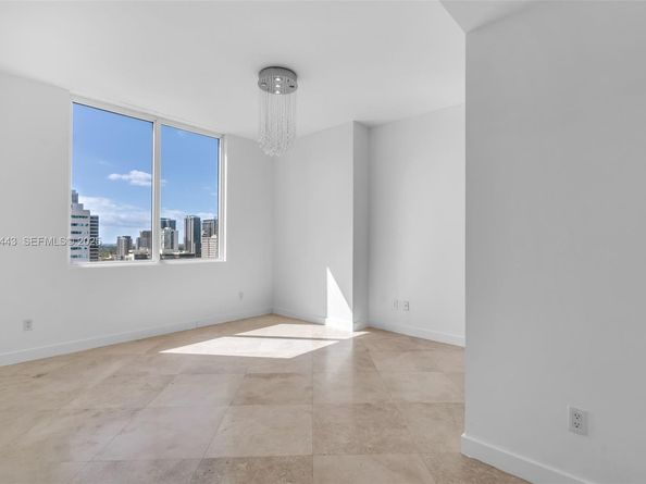 315 NE 3rd Ave 1805, Fort Lauderdale FL 33301